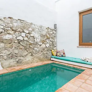 Encantadora Con Piscina Privada Сasa de vacaciones
