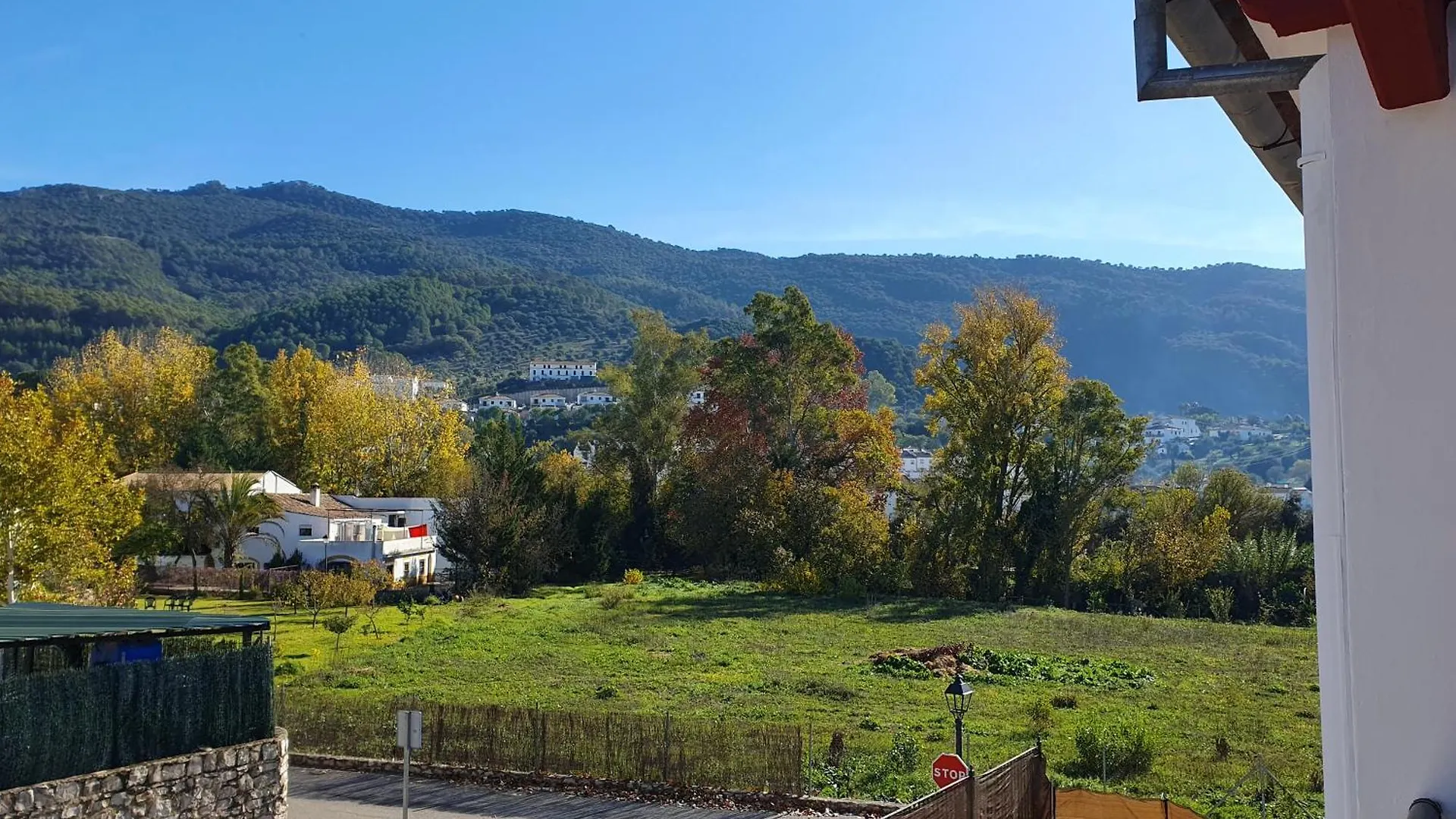 Villa La Casa Del Bosque 0*,  España